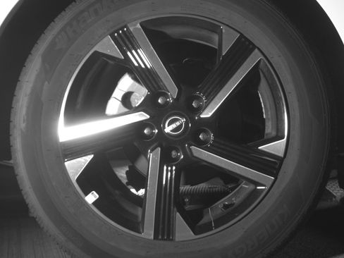 Used 2025 Nissan Sentra SV FWD image 18