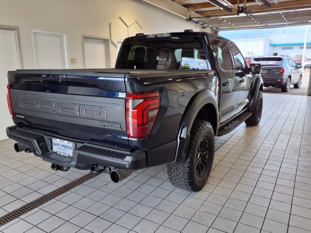 Used 2025 Ford F150 Raptor AWD/4WD image 31