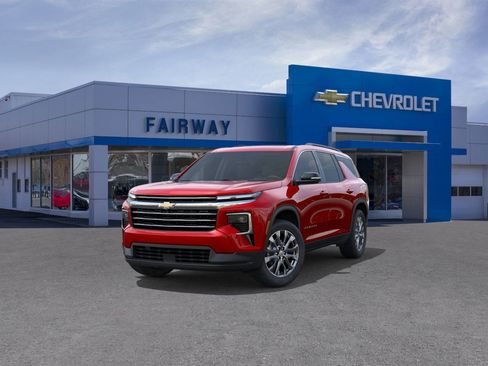 New 2026 Chevrolet Traverse LT w/ Sun and Wheel Package image 8