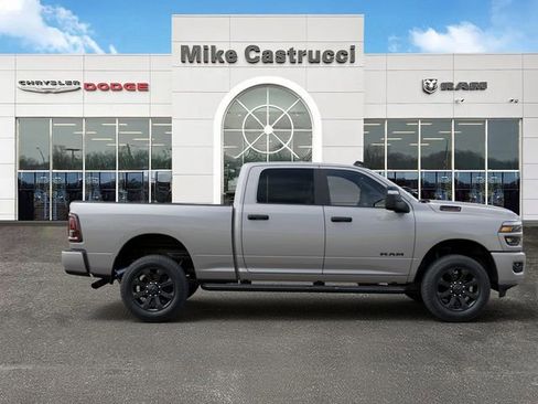 New 2026 RAM 2500 Big Horn AWD/4WD image 21