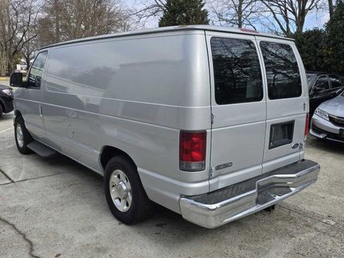 Used 2006 Ford E-150 and Econoline 150 image 3