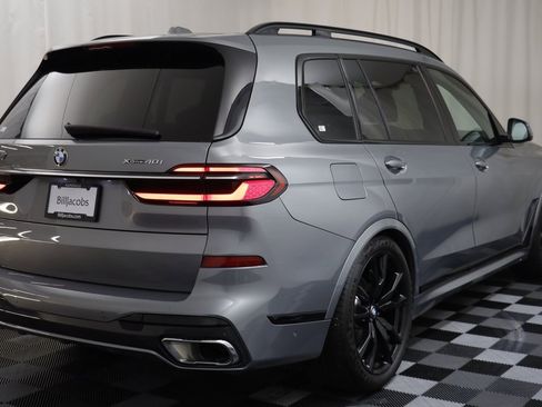 Certified 2024 BMW X7 xDrive40i w/ M Sport Package image 18
