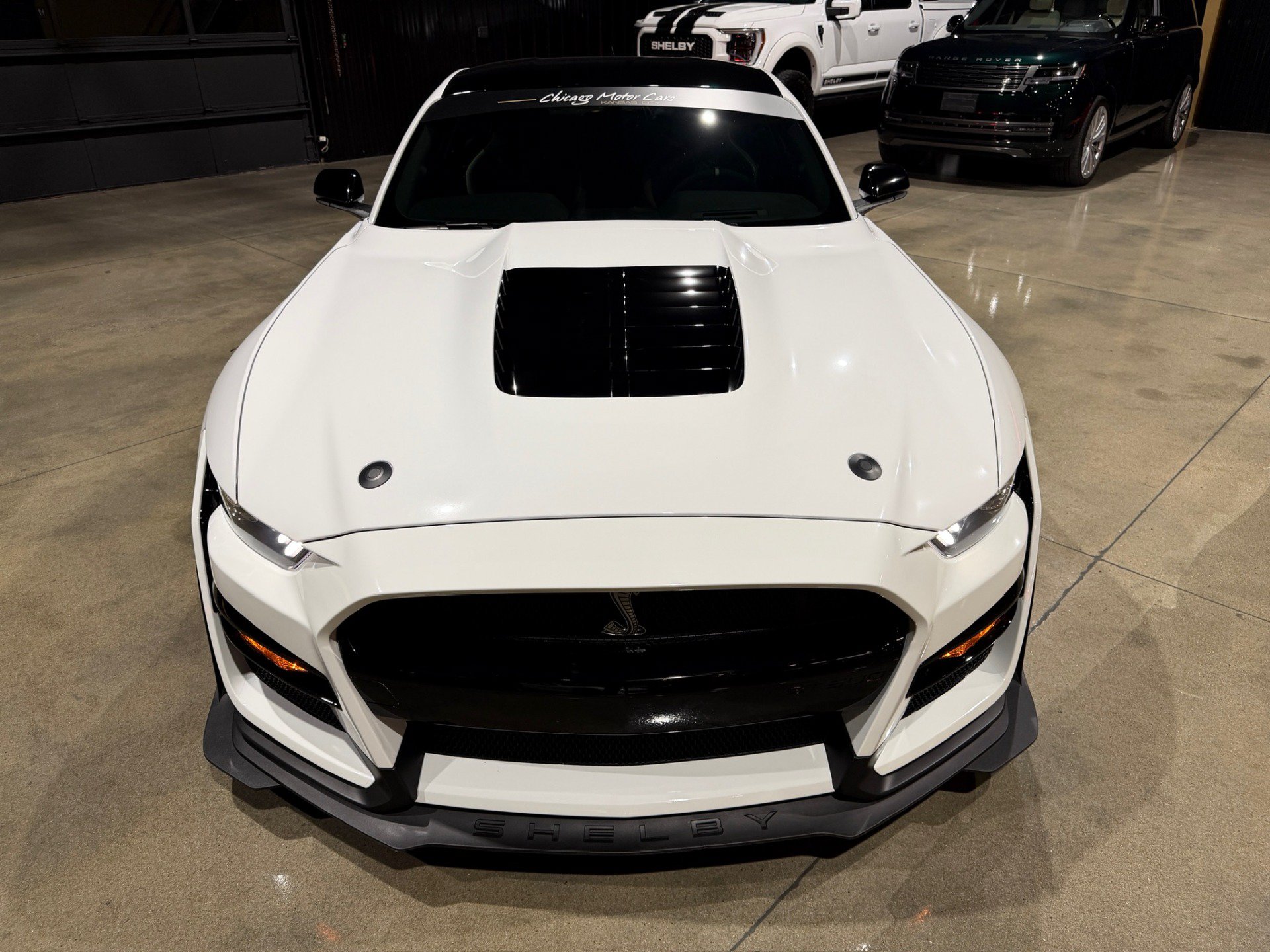 Used 2022 Ford Mustang Shelby GT500 w/ Carbon Fiber Track Pack RWD image 46