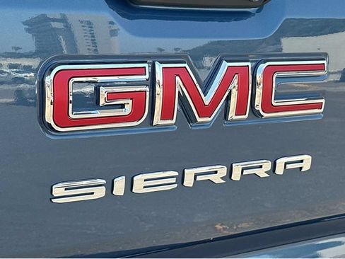 New 2026 GMC Sierra 1500 Elevation w/ Elevation Select Package AWD/4WD image 9
