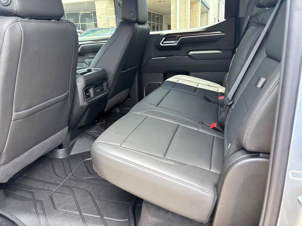 New 2026 Chevrolet Silverado 1500 RST RWD image 19