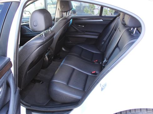 Used 2015 BMW 528i Sedan RWD image 12
