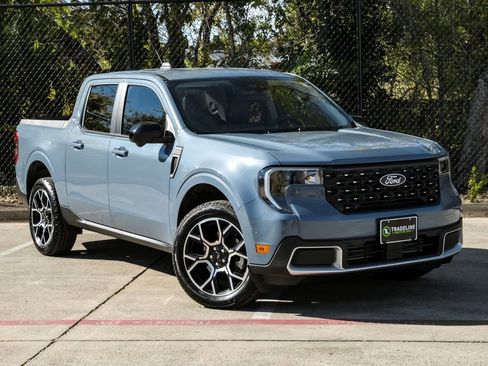 Used 2025 Ford Maverick Lariat w/ 4K Tow Package image 8