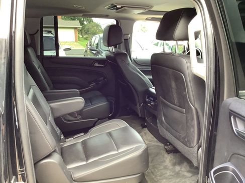 Used 2015 Chevrolet Suburban LTZ AWD/4WD image 12