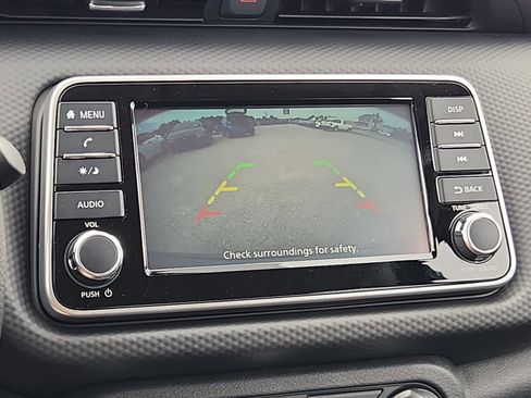 New 2025 Nissan Kicks Play S image 14