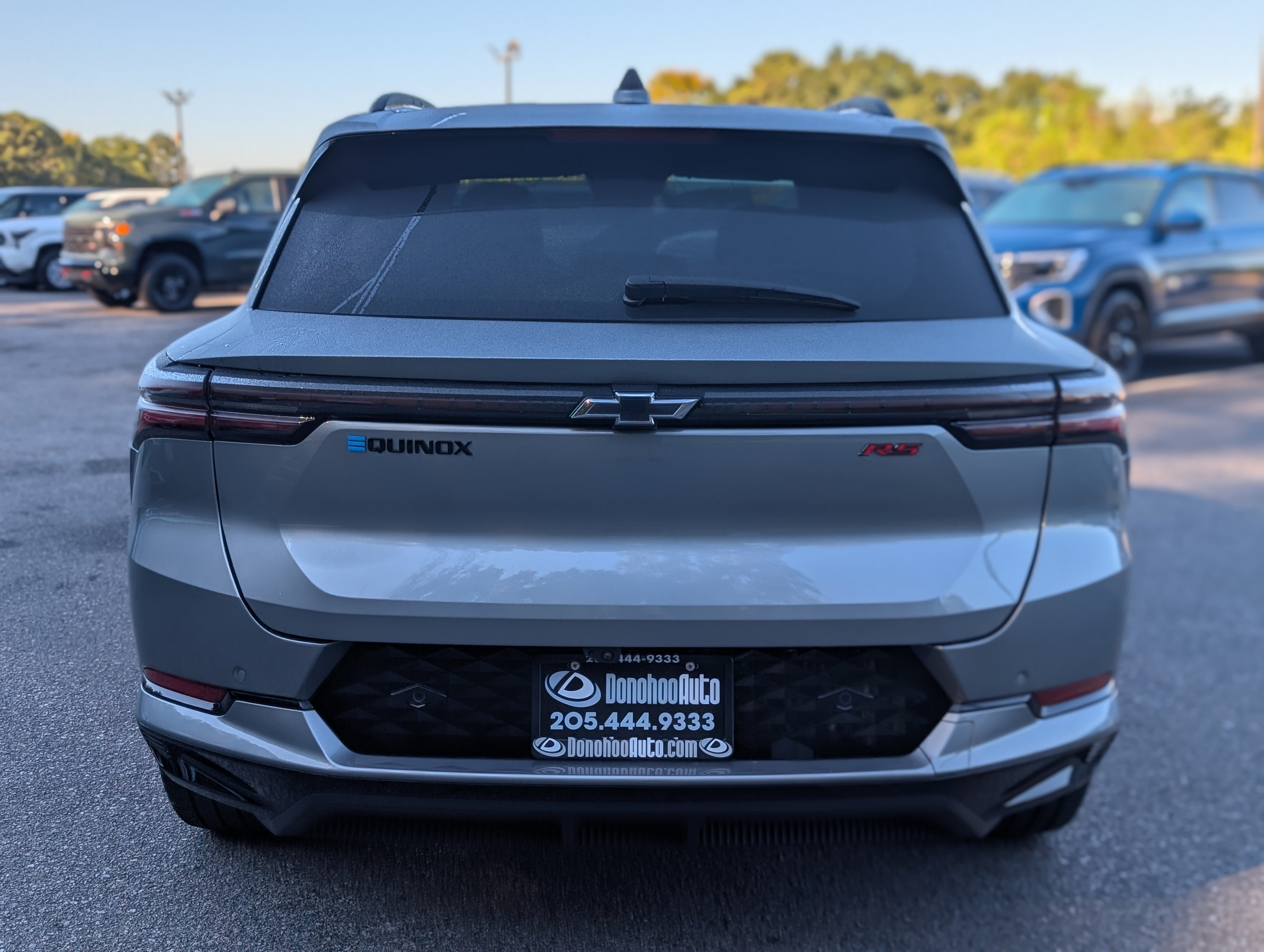Used 2024 Chevrolet Equinox EV RS FWD image 8