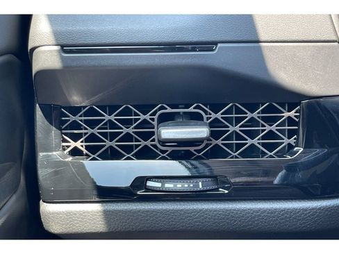 Certified 2025 Honda Accord EX-L image 28