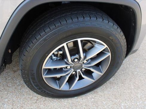 Certified 2021 Jeep Grand Cherokee Limited w/ Trailer Tow Group IV image 15