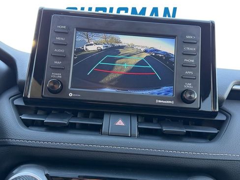 Used 2022 Toyota RAV4 LE image 22