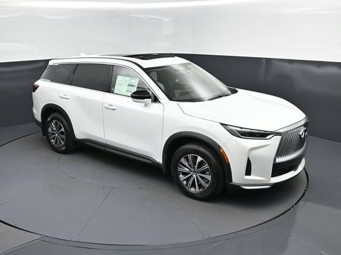 Certified 2026 INFINITI QX60 Pure w/ Cargo Package FWD image 37