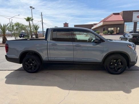 Used 2023 Honda Ridgeline Black Edition image 4