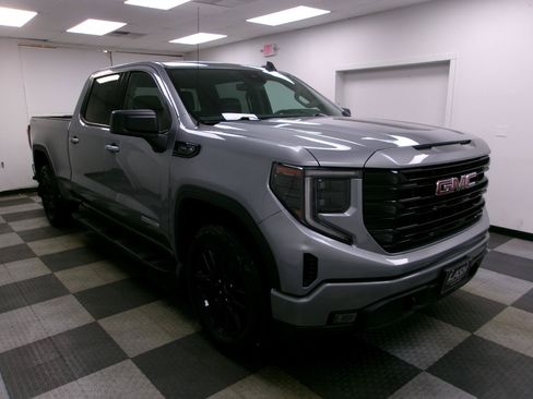 Used 2024 GMC Sierra 1500 Elevation AWD/4WD image 14