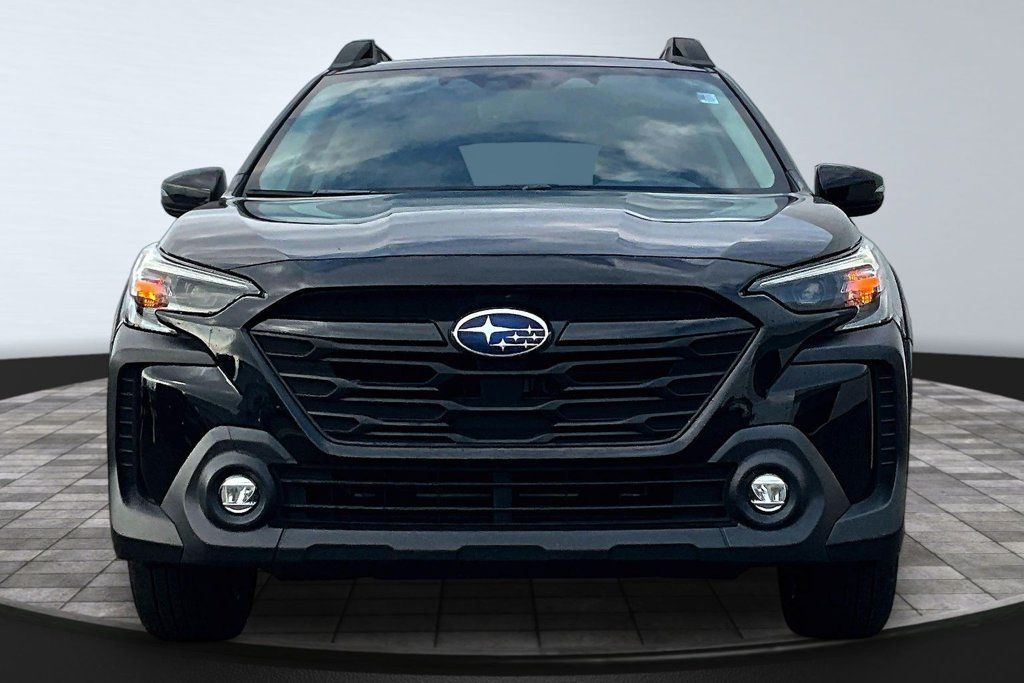 Used 2024 Subaru Outback Onyx Edition AWD/4WD image 2