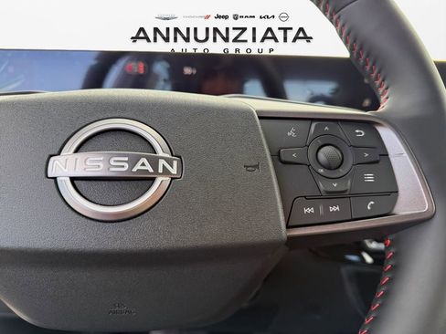 New 2026 Nissan Sentra SR w/ SR Premium Package FWD image 26