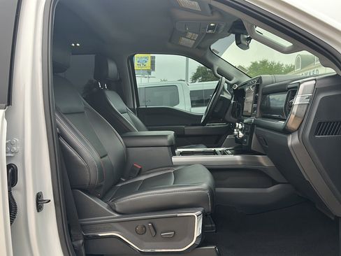 Used 2024 Ford F250 Lariat AWD/4WD image 19