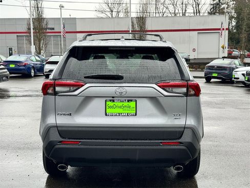 New 2025 Toyota RAV4 XLE image 6