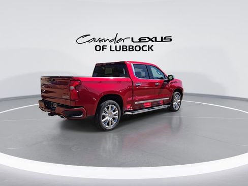 Used 2023 Chevrolet Silverado 1500 High Country w/ High Country Premium Package AWD/4WD image 8