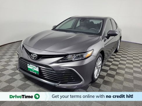Used 2021 Toyota Camry LE FWD image 1