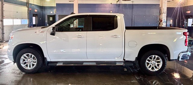 Used 2024 Chevrolet Silverado 1500 RST AWD/4WD image 27
