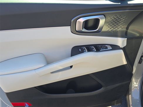 New 2026 Kia Sorento S image 19