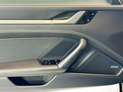 Used 2021 Porsche 911 Carrera S image 11