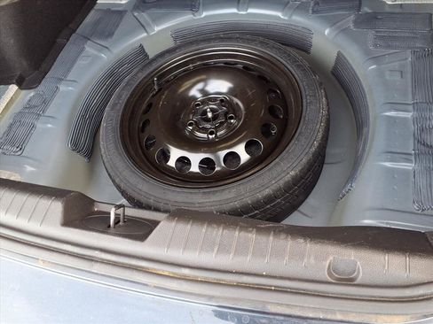 Used 2015 Chevrolet Cruze LT image 27