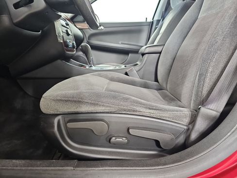 Used 2008 Chevrolet Impala LT FWD image 32
