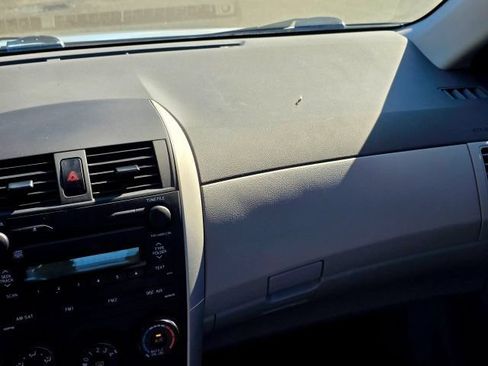 Used 2009 Toyota Corolla LE FWD image 25
