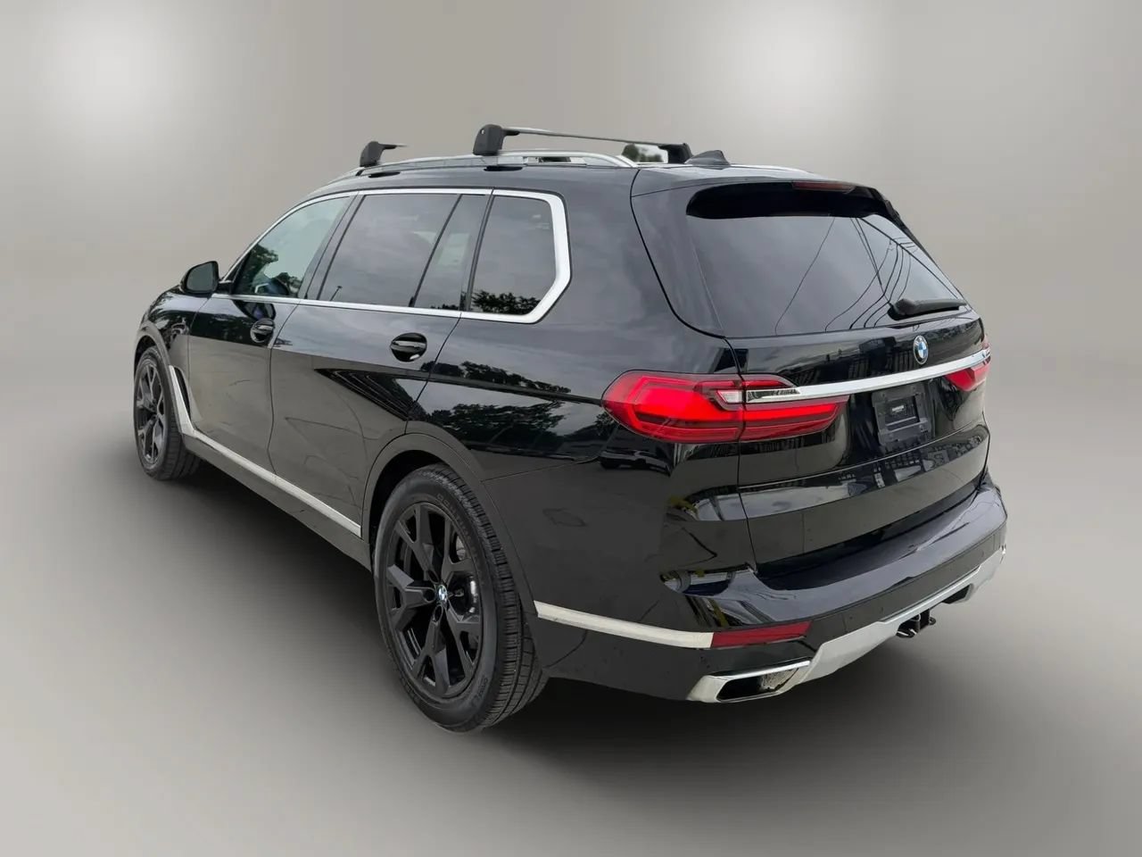 Used 2020 BMW X7 xDrive40i w/ Executive Package AWD/4WD image 5