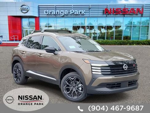 New 2026 Nissan Kicks SR w/ SR Premium Package FWD image 1