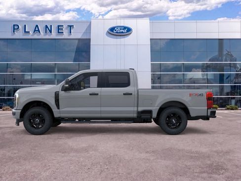 New 2026 Ford F250 XL AWD/4WD image 3