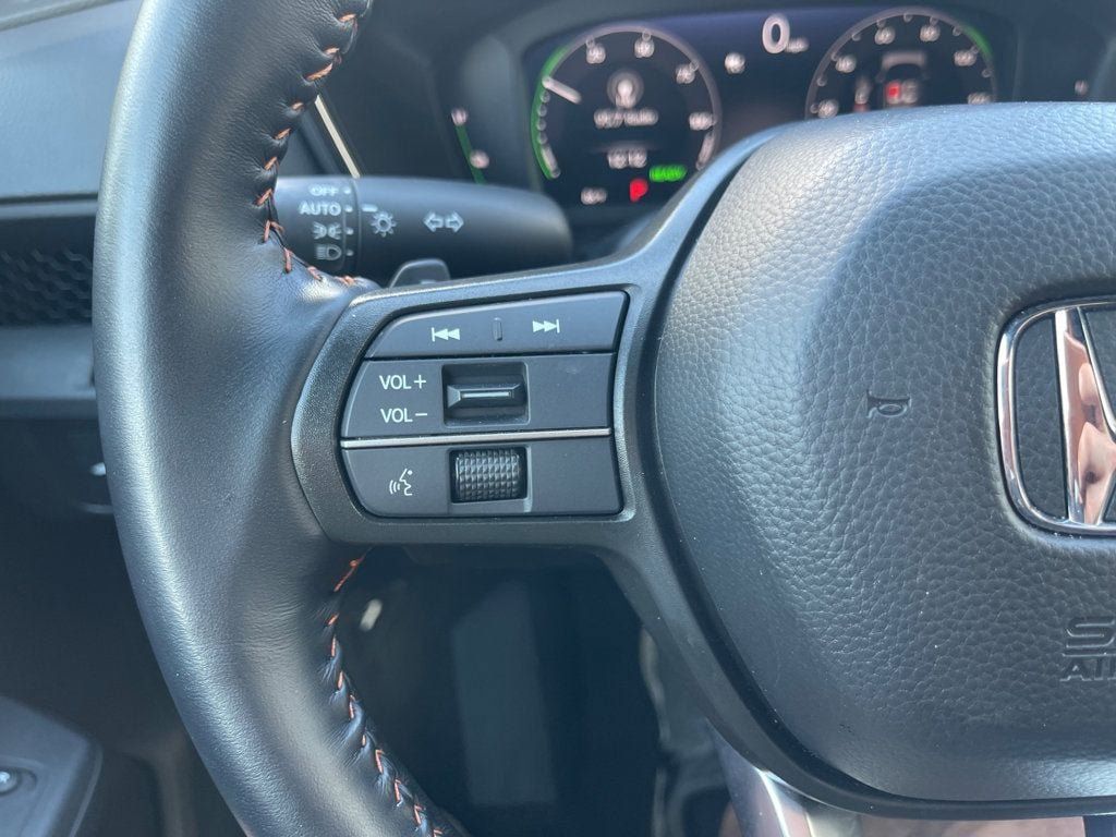 Used 2026 Honda CR-V Sport-L image 16
