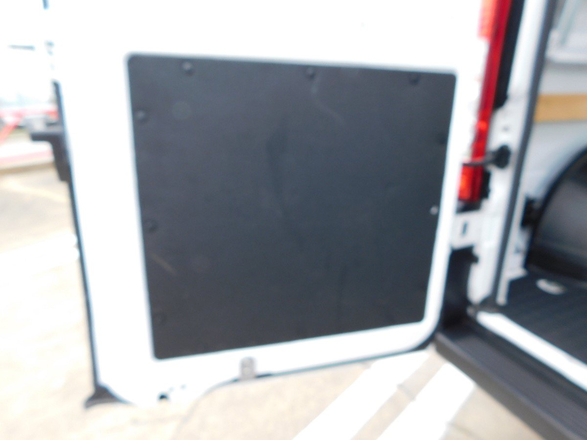 Used 2025 RAM ProMaster 2500 w/ U-Haul Equipment Group FWD image 33