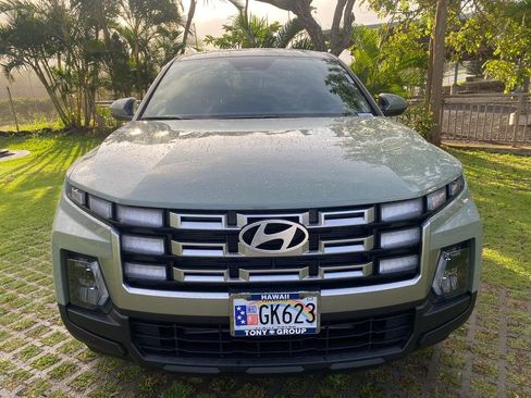 Certified 2025 Hyundai Santa Cruz SE image 20