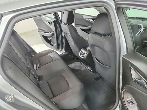 Used 2024 Chevrolet Malibu LT image 19
