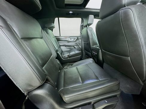 Used 2021 Chevrolet Tahoe LT w/ LT Signature Package RWD image 36