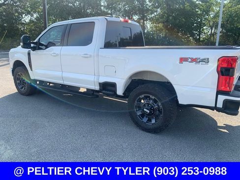 Used 2024 Ford F250 Lariat w/ Lariat Ultimate Package AWD/4WD image 4