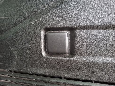 Used 2023 Chevrolet Tahoe RST image 29