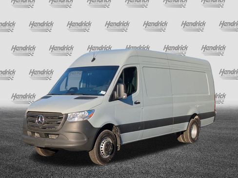 New 2025 Mercedes-Benz Sprinter 3500 image 5