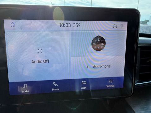 Used 2020 Ford Explorer XLT w/ Equipment Group 202A image 18