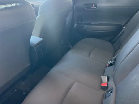 Certified 2023 Toyota Corolla Cross LE w/ Moonroof Package AWD/4WD image 9