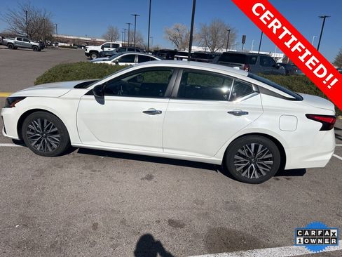 Used 2024 Nissan Altima 2.5 SV image 9