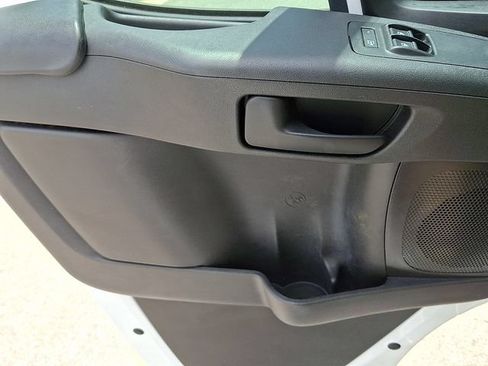 Used 2023 RAM ProMaster 2500 FWD image 12