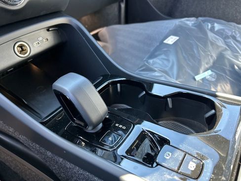 New 2026 Volvo XC40 B5 Ultra w/ Climate Package AWD/4WD image 20