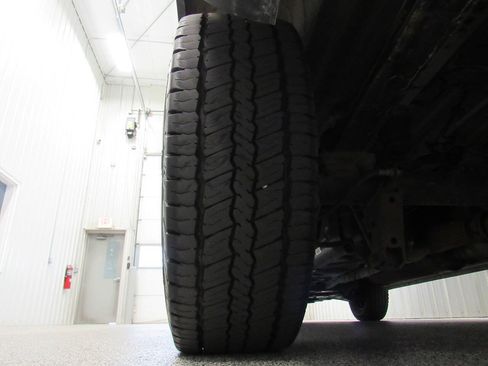 Used 2019 Ford Transit 150 130 Low Roof RWD image 26