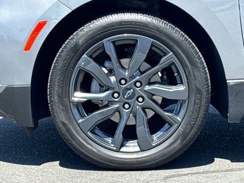 Used 2023 Chevrolet Equinox RS FWD image 35